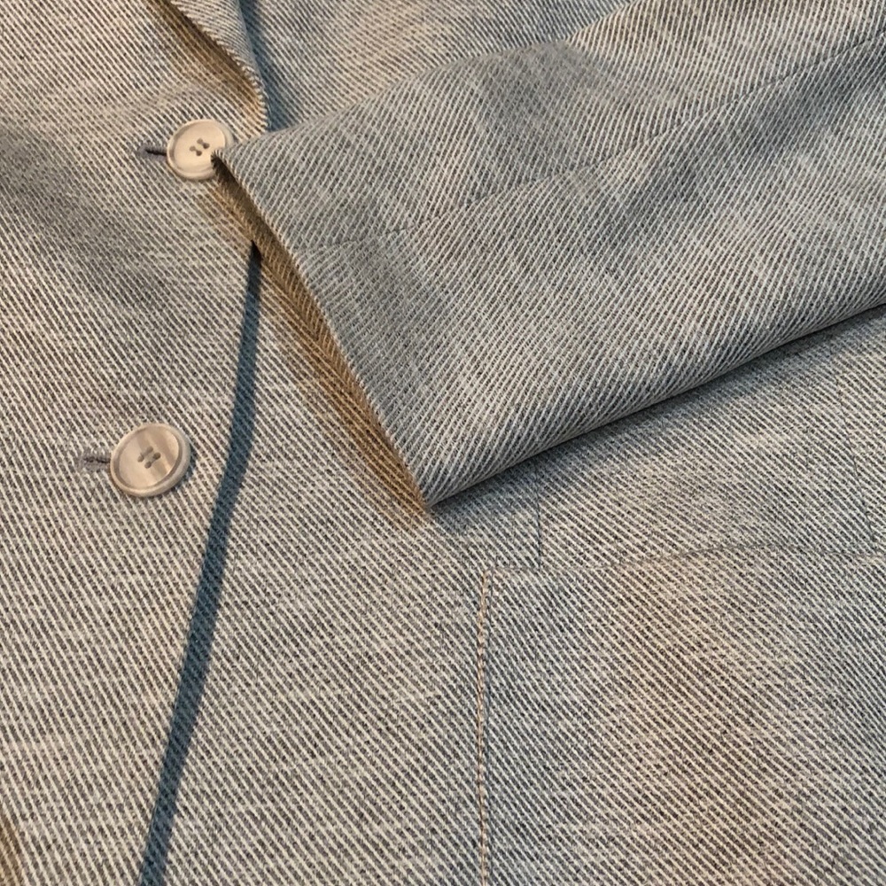 Fully Lined Anne Klein Light Gray Jacket - image 6